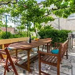 Three-bedroom Meden Апартаменты