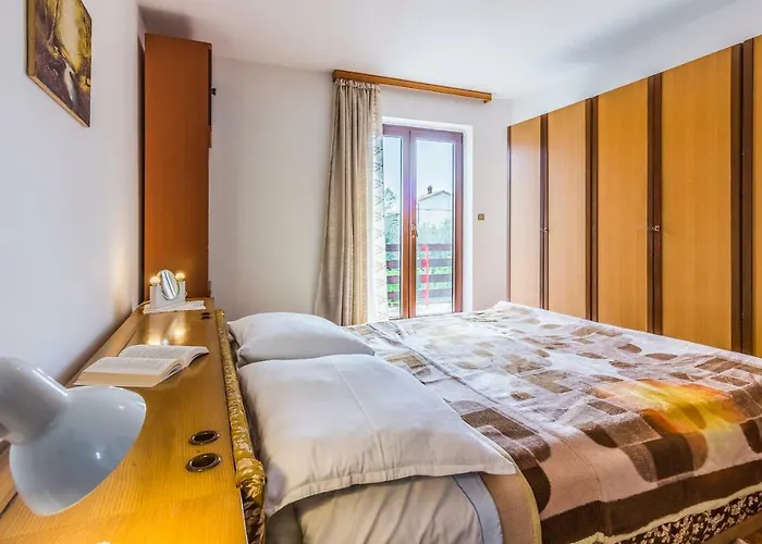 Apartmán Three-bedroom Meden