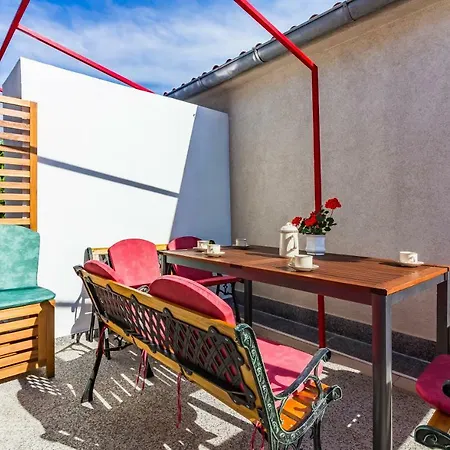 Apartment Three-bedroom Meden Pomer