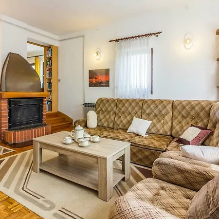Three-bedroom Meden