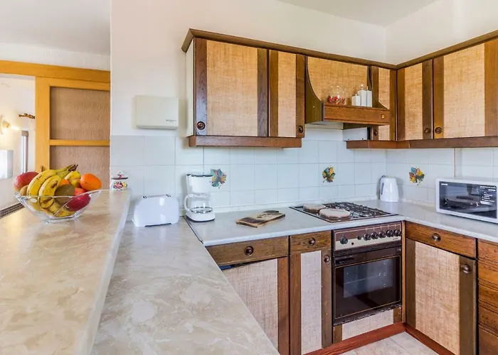 Διαμέρισμα Three-bedroom Meden Pomer