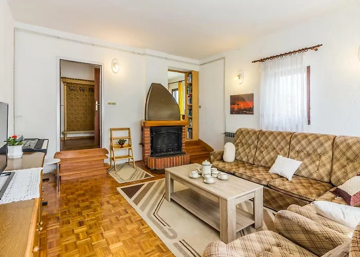 Three-bedroom Meden *