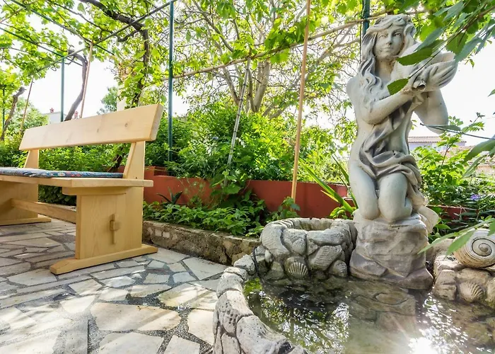 Three-bedroom Meden * Pomer